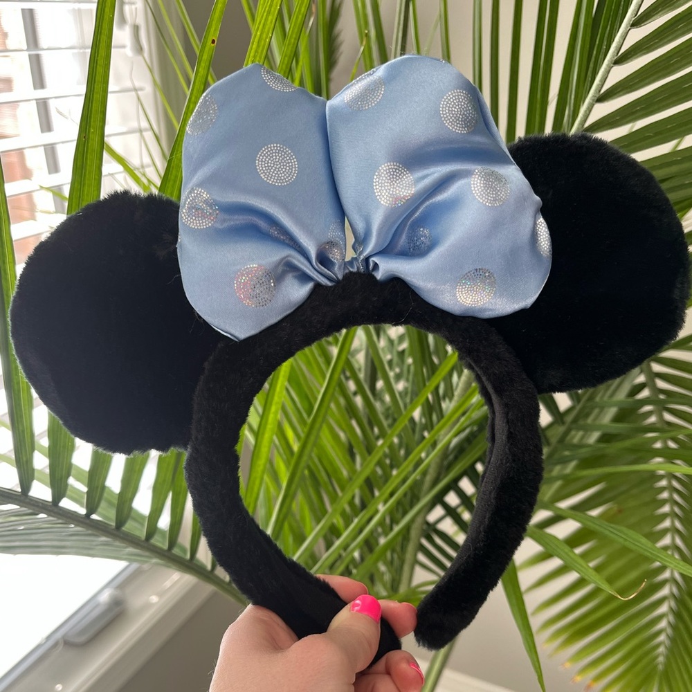 Authentic disney parks Year of a million dreams Minnie mouse ears